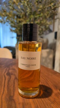 Dior Private Line Eau Noire Fragrance