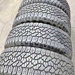 275/65/20 Vendo Un Set De Llantas Marca Michelin En Muy Buenas Condiciones De Vida Las 4 