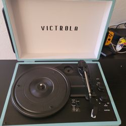 Vintage Portable Bluetooth Record Player