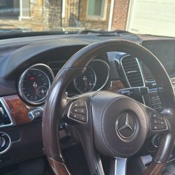 2017 Mercedes-Benz GLS