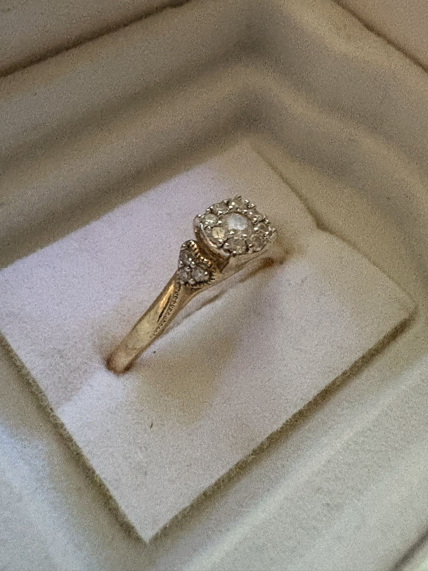 Diamond Gold Ring