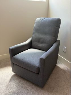 Nursery Glider Rocking Chair