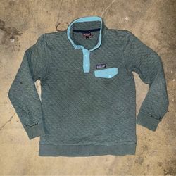 Vintage thrashed Patagonia Quilted Snap-T Pullover Sweatshirt