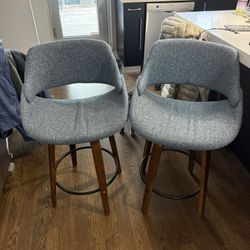 Set Of 4 Bar Stools 