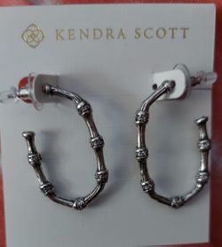 Kendra Scott Maura Bamboo Hoop earrings