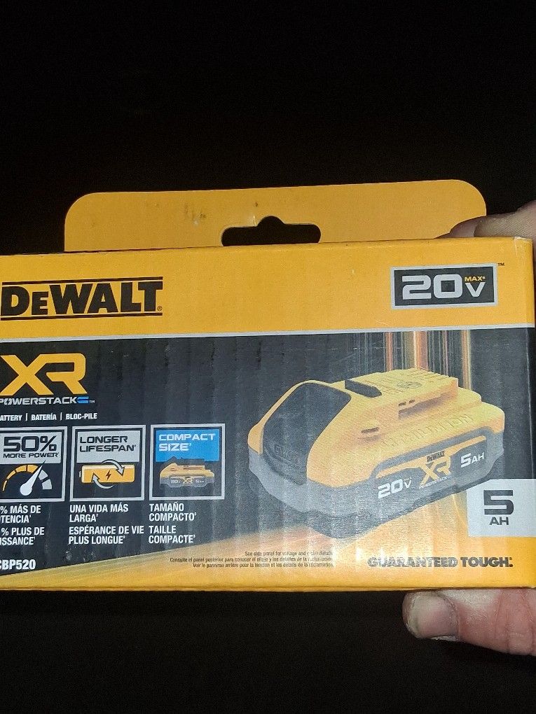 New Dewalt XR Powerstack 5 AH Battery