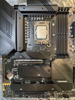 Intel Core i9-14900KF + MSI MAG Z790 TOMAHAWK Motherboard