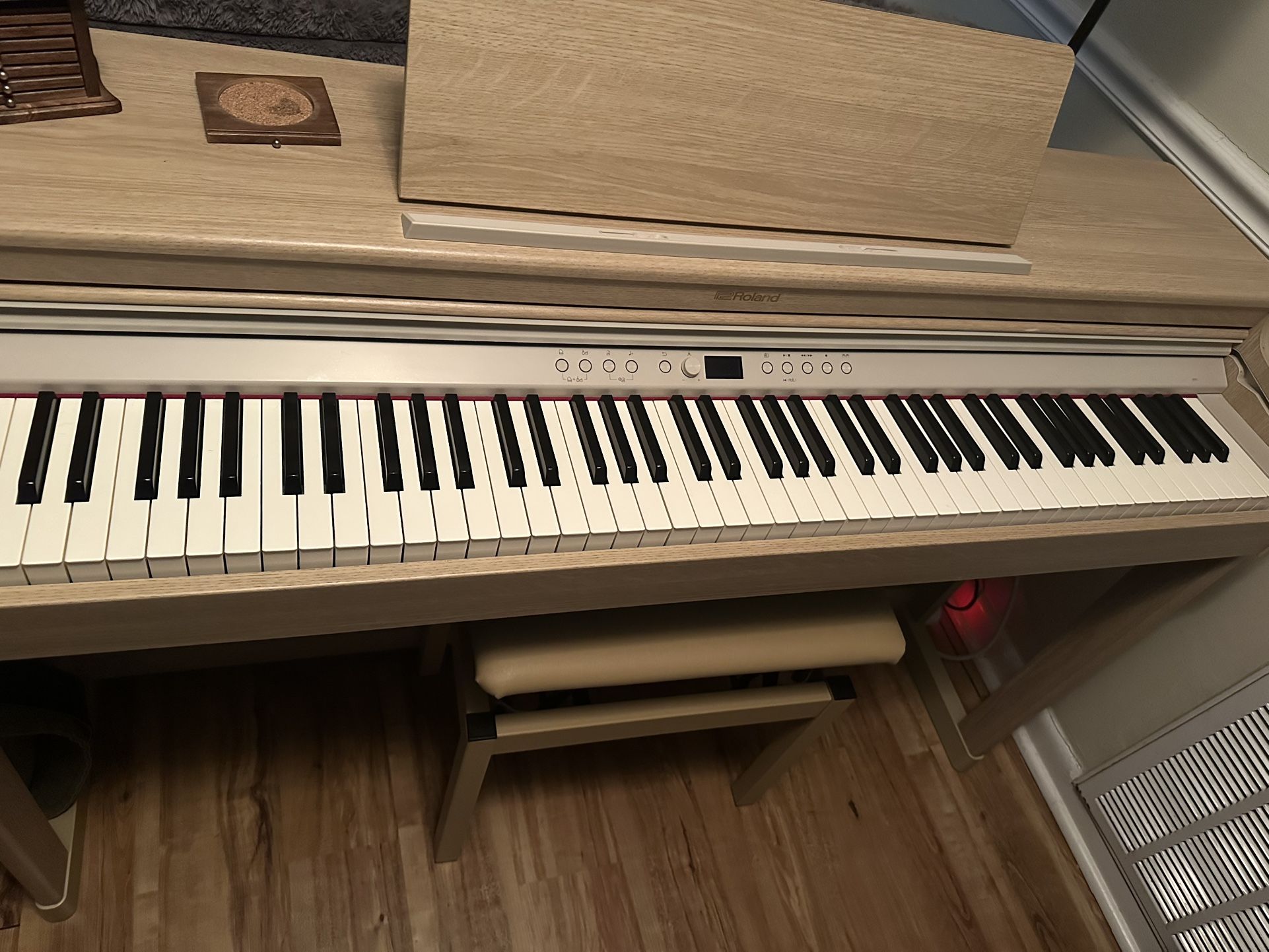 Roland Digital Grand Piano RP701