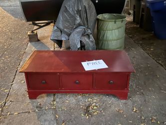 FREE - red coffee table