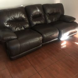 Ashley Furniture Leather Sofa & Loveseat Set – Good Condition
