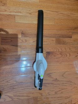 NEW Cordless Leaf Blower w/battery & charger