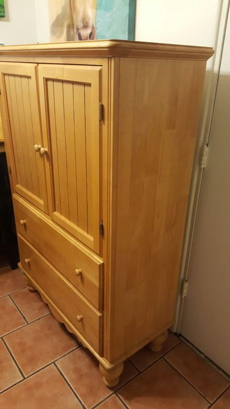 Dresser