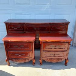 Dresser Set