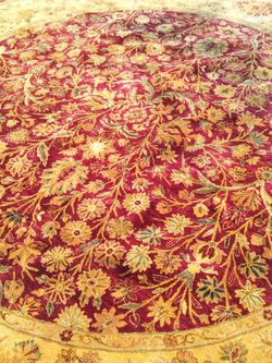 Round Peshawar Hand-knotted carpet- Brand New