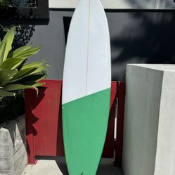 7’2” Surfboard