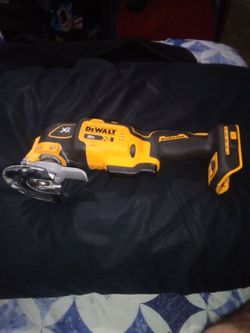 DeWalt oscillating multi tool