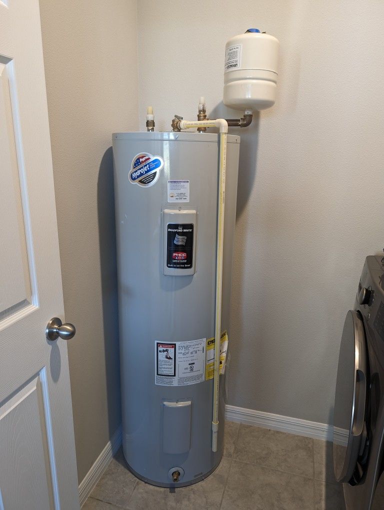 Water Heater & Thermal Expansion Tank - Bradford White