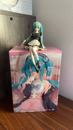 Vocaloid / Hatsune Miku Noodle Topper Figures - Sporty Maid and Love Letter