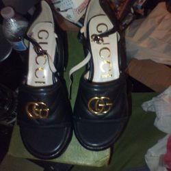 Gucci Black Matelassee Leather Sandals Strap Shoes Size 6