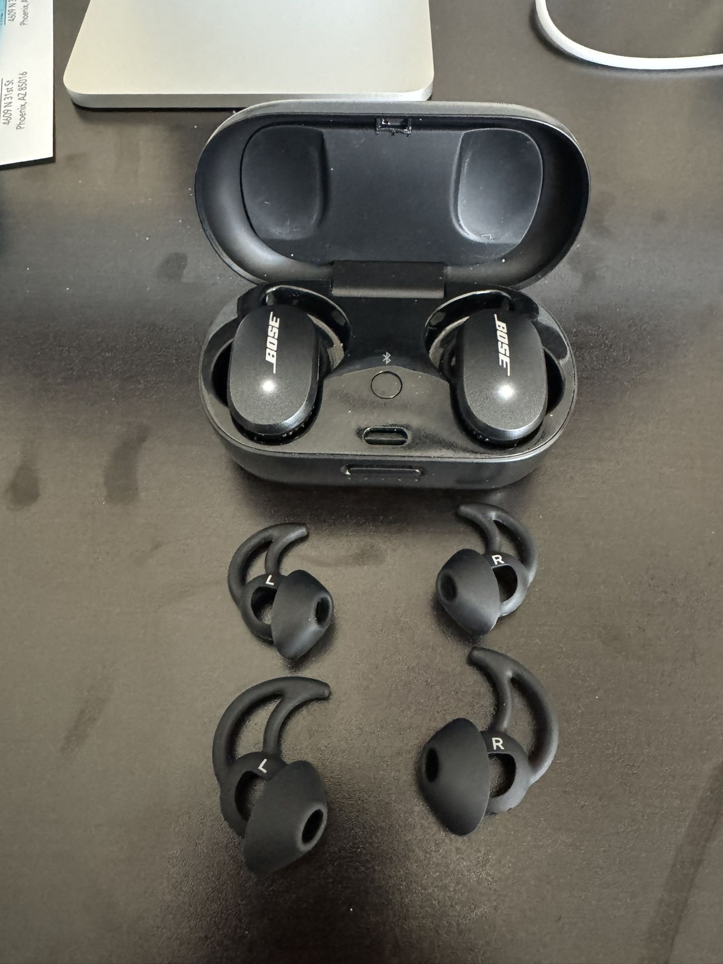 Bose Quiet Comfort Earplugs Earphones Apple