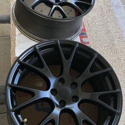 Hellcat OEM (2) Rims 