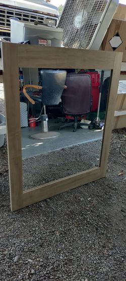 Mirror (brand new)