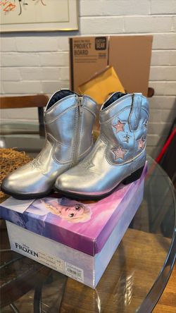 Toddler boots size 9