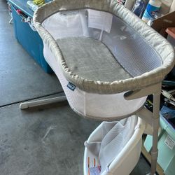 Bassinet 