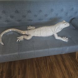 Large Lizard Decor