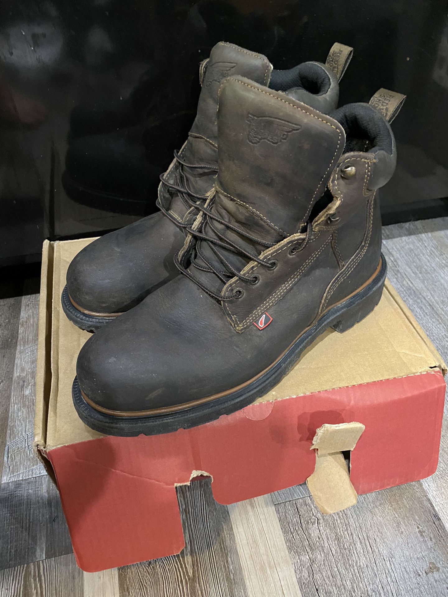 Red wing Dynaforce
