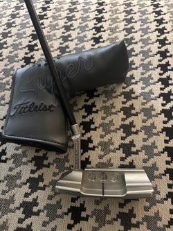 Scotty Cameron Super Select Squareback 2 36”