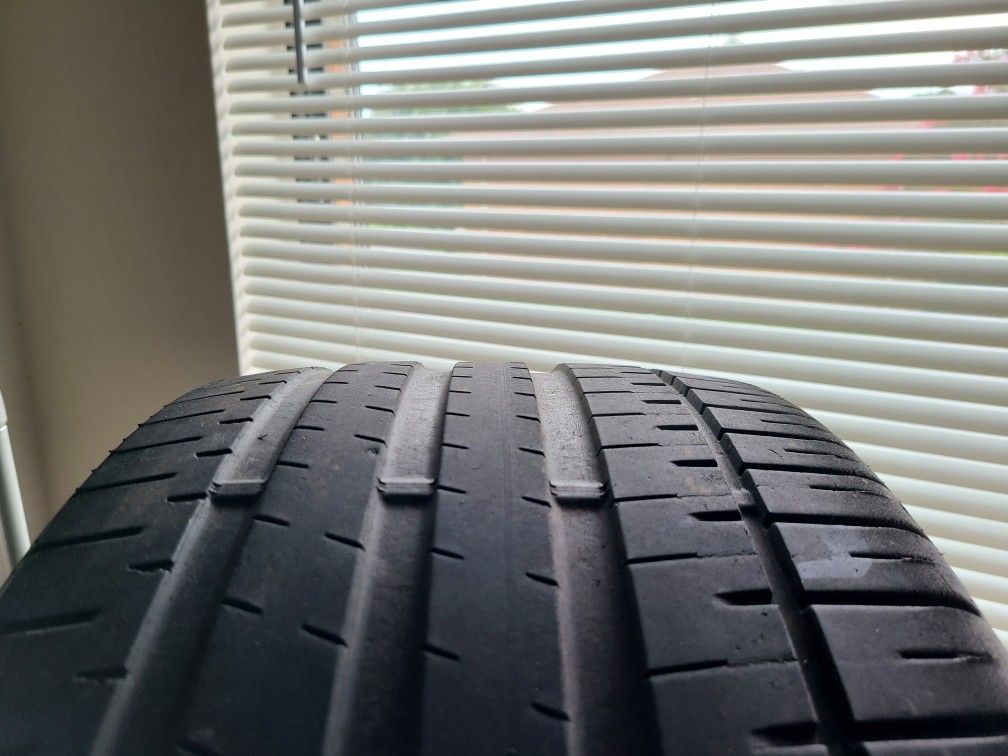 (4) Falken Azenis FK510 255 30ZR 19