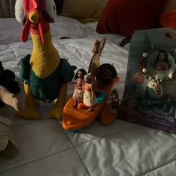 Moana’s Boat, Stuffed Animal, & Toys