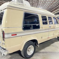 1991 Ford E-150