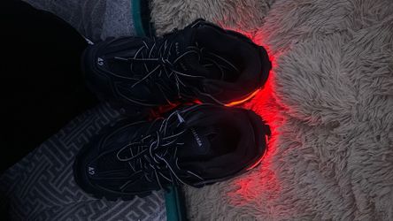 Balenciaga led