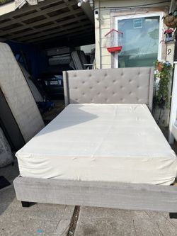 Queen Size Con Colchon Incluido 