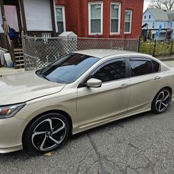 Honda Acord 13 Low Miles