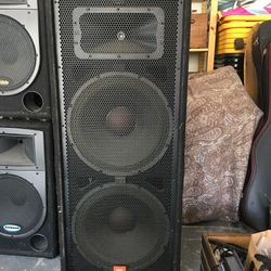 Speakers, Sub Woofer & Amplifier 