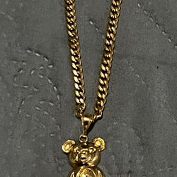 14 Kt Cuban Chain Solid Gold 60grams  Asking $7,000