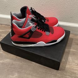 Jordan 4 Toro Bravo Men’s 11.5
