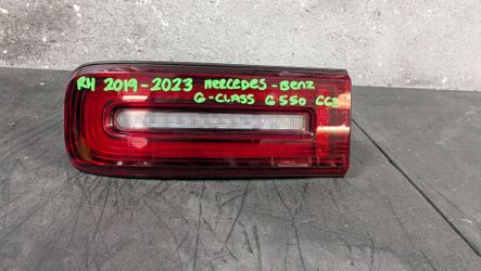 2019-2020-2021-2022-2023 MERCEDES-BENZ G-CLASS G500 G63 RIGHT INNER LIGHT OEM USED #11021