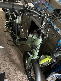Not free Magnum E-Bike Green