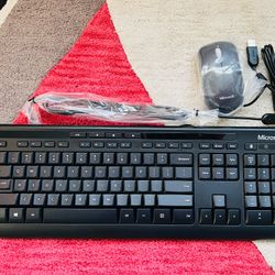 Brand new Microsoft Wired Desktop 600 Keyboard and Mouse combo -no box- great for Christmas gift
