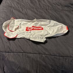 SUPREME Blimp
