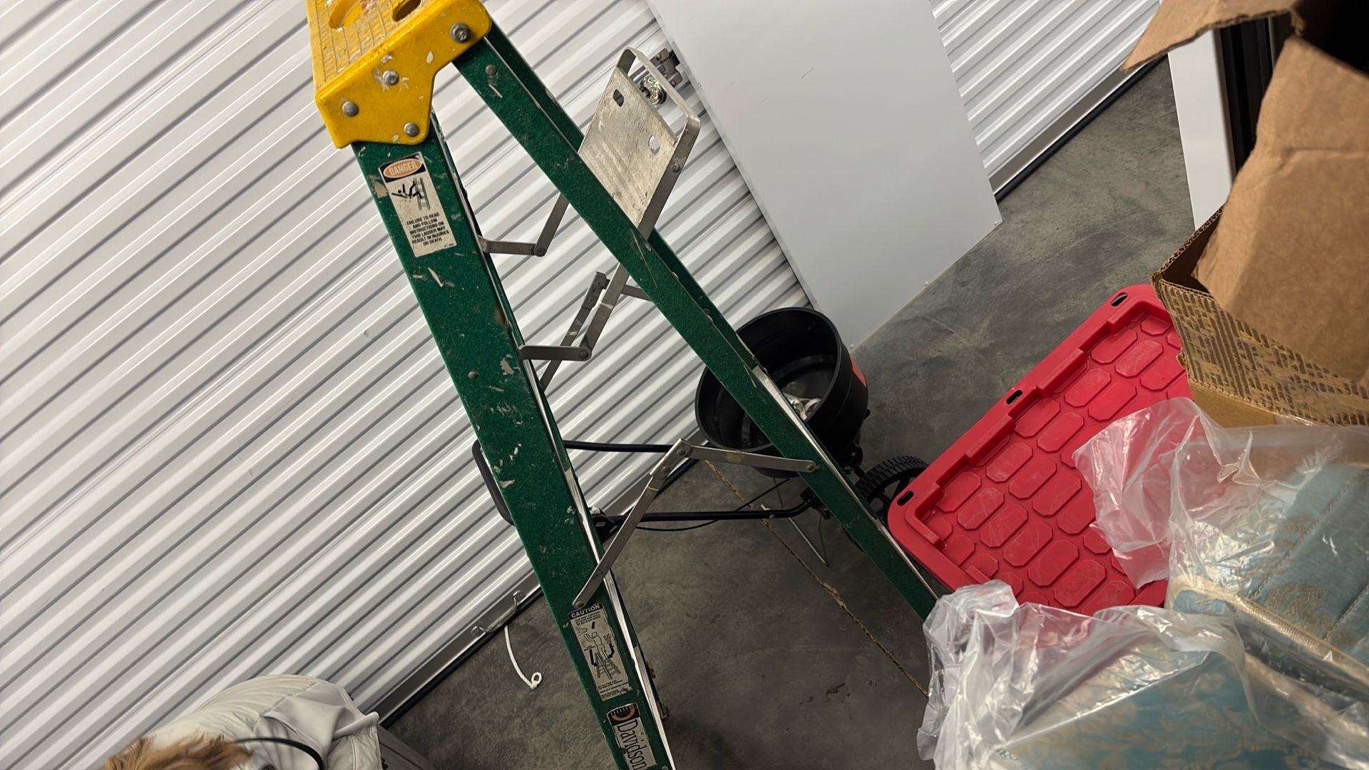 6’ A-frame Ladder