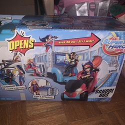 Dc super Hero School Bus