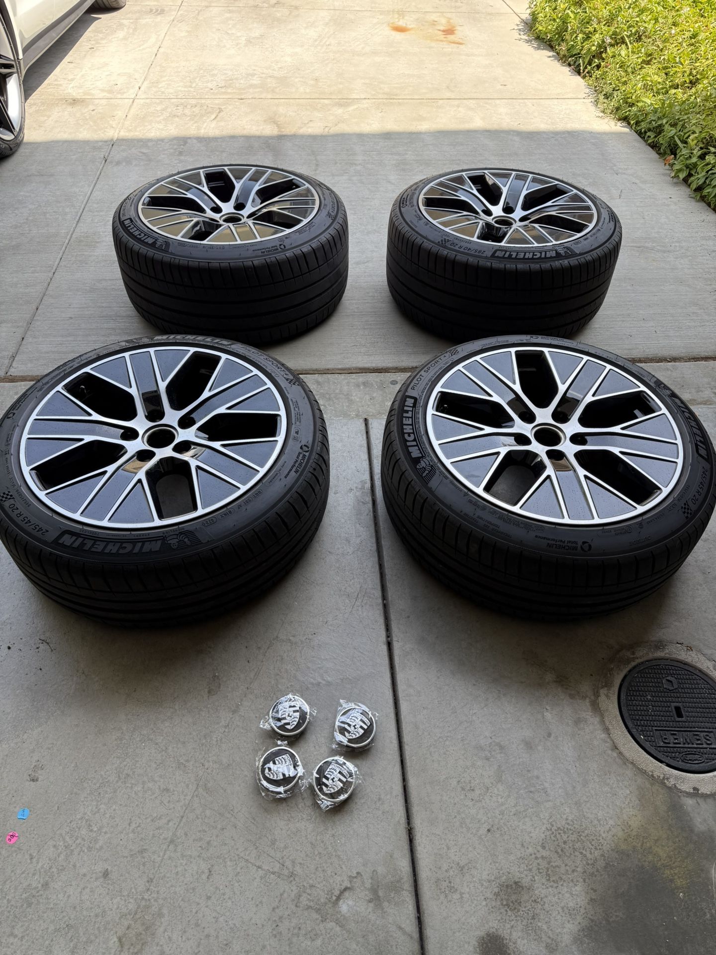 OEM 2022 Porsche Taycan Rims & Tires