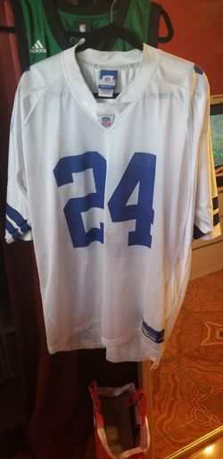 White cowboys jersey 2xl 2 xl