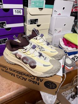 NIKE ACG GORE-TEX Sz 7.5 MEN