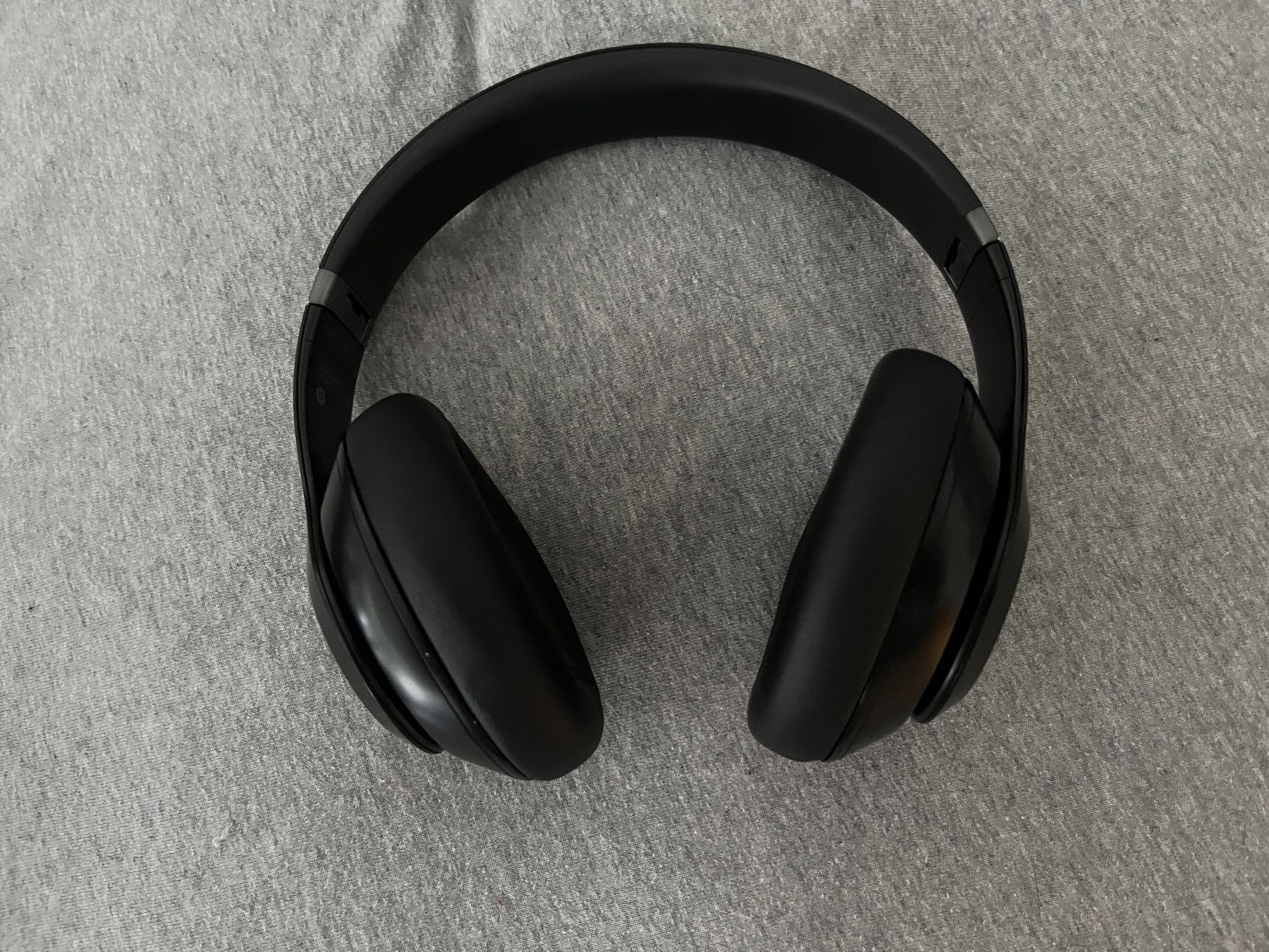 Beats Studio Pro